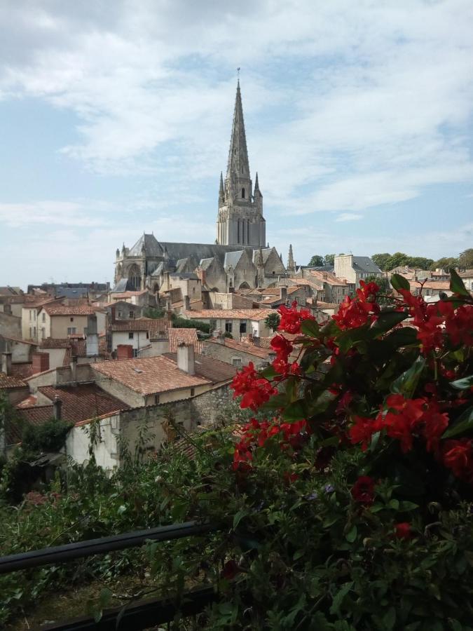 Willa Les Poiriers Saint-Pierre-du-Chemin Zewnętrze zdjęcie